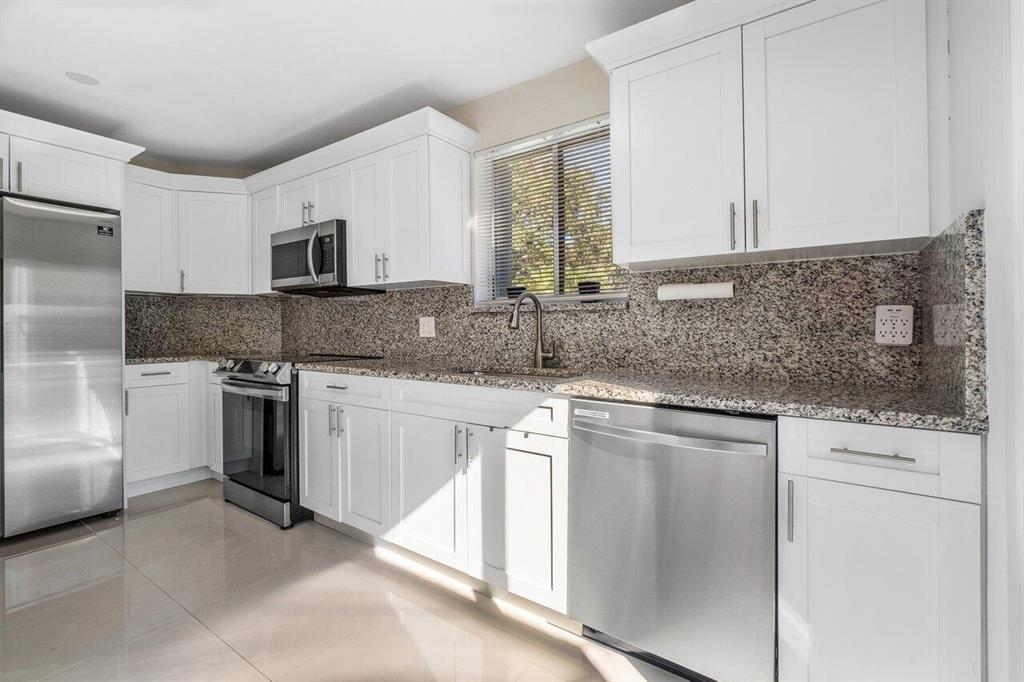 9769 Nickels Boulevard Unit: 604