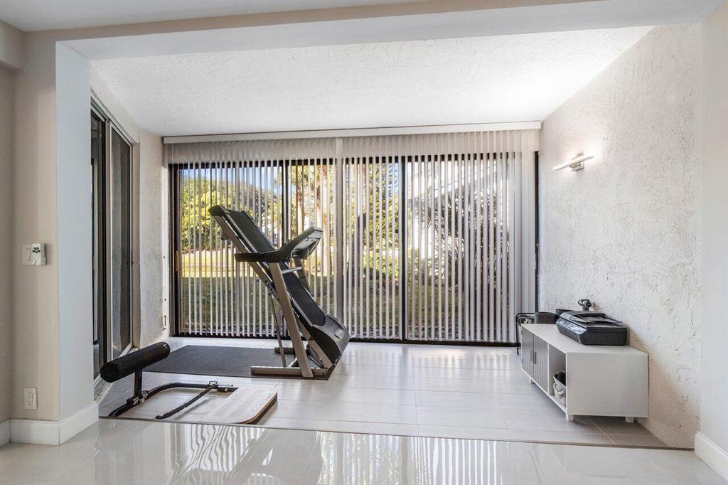9769 Nickels Boulevard Unit: 604