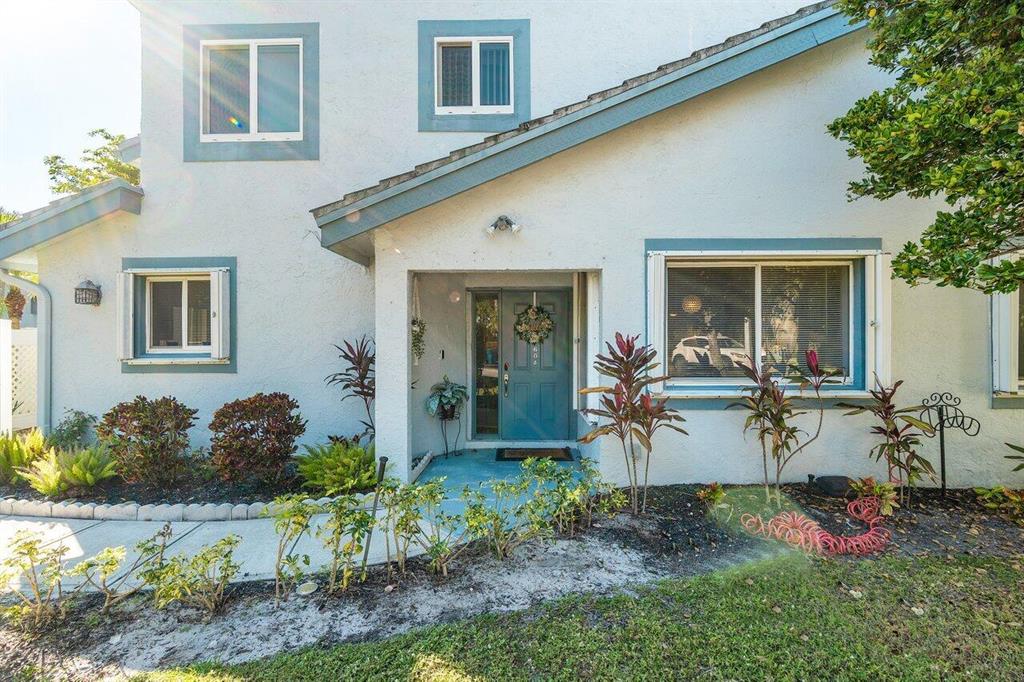 9769 Nickels Boulevard Unit: 604