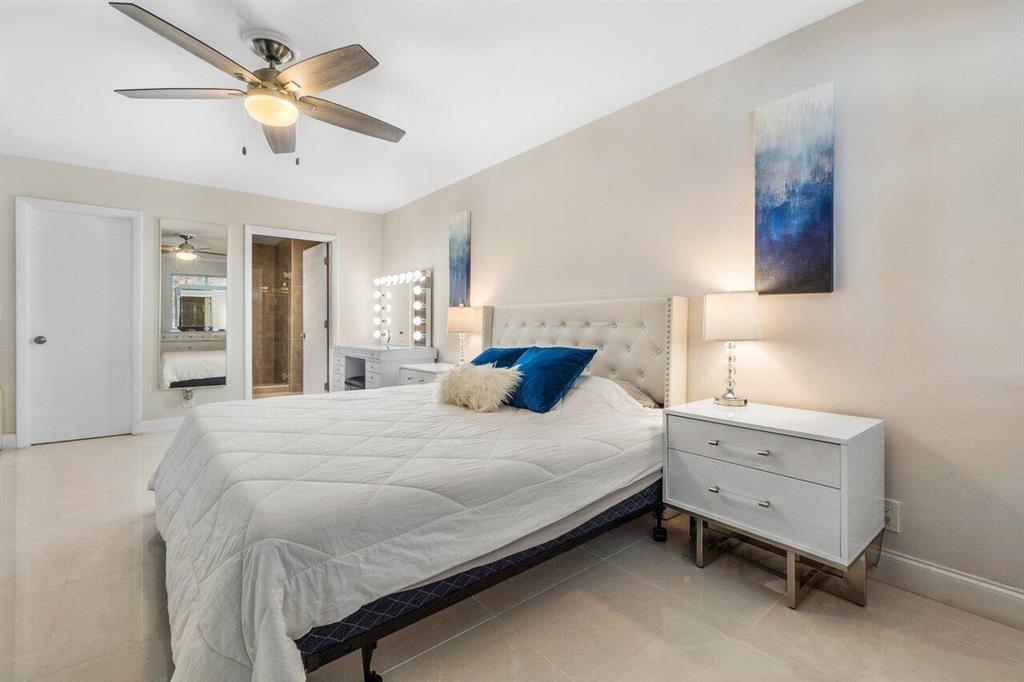 9769 Nickels Boulevard Unit: 604