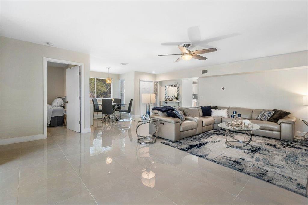 9769 Nickels Boulevard Unit: 604