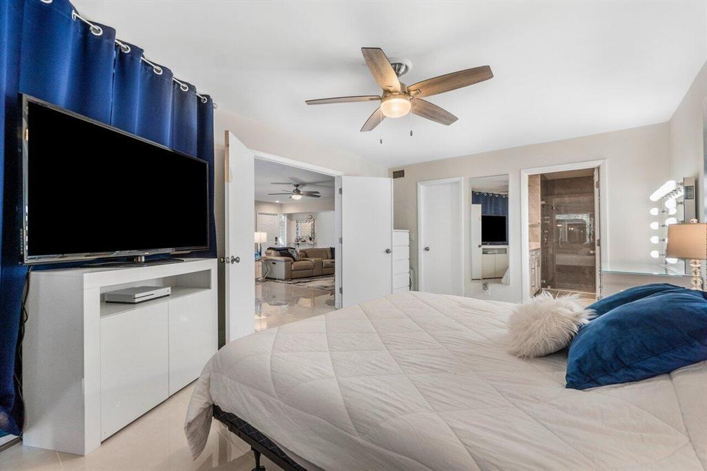 9769 Nickels Boulevard Unit: 604