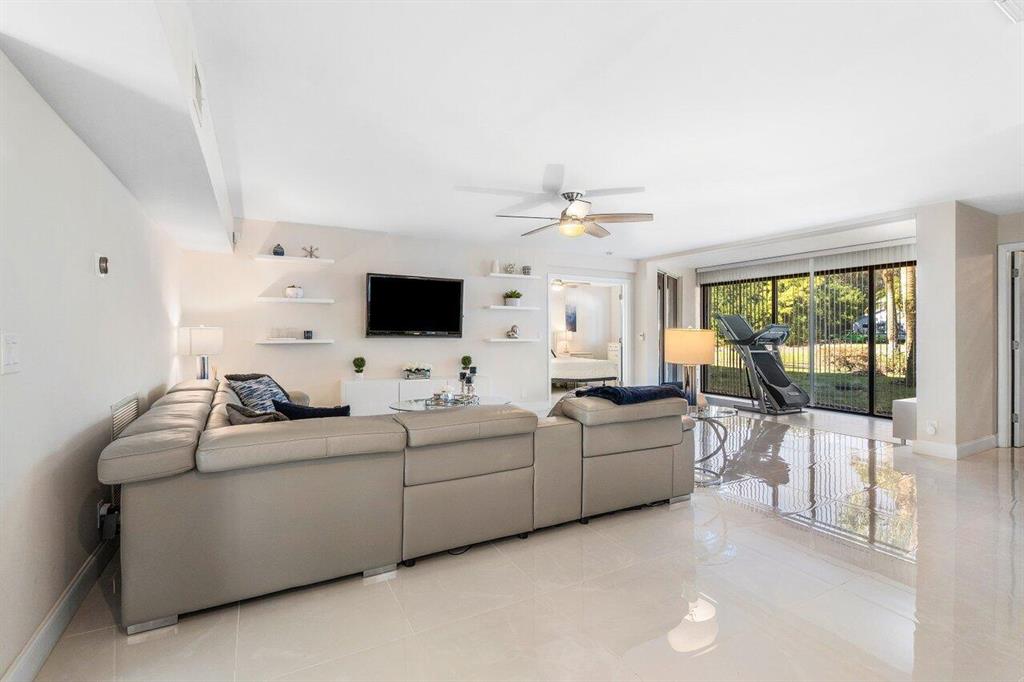 9769 Nickels Boulevard Unit: 604