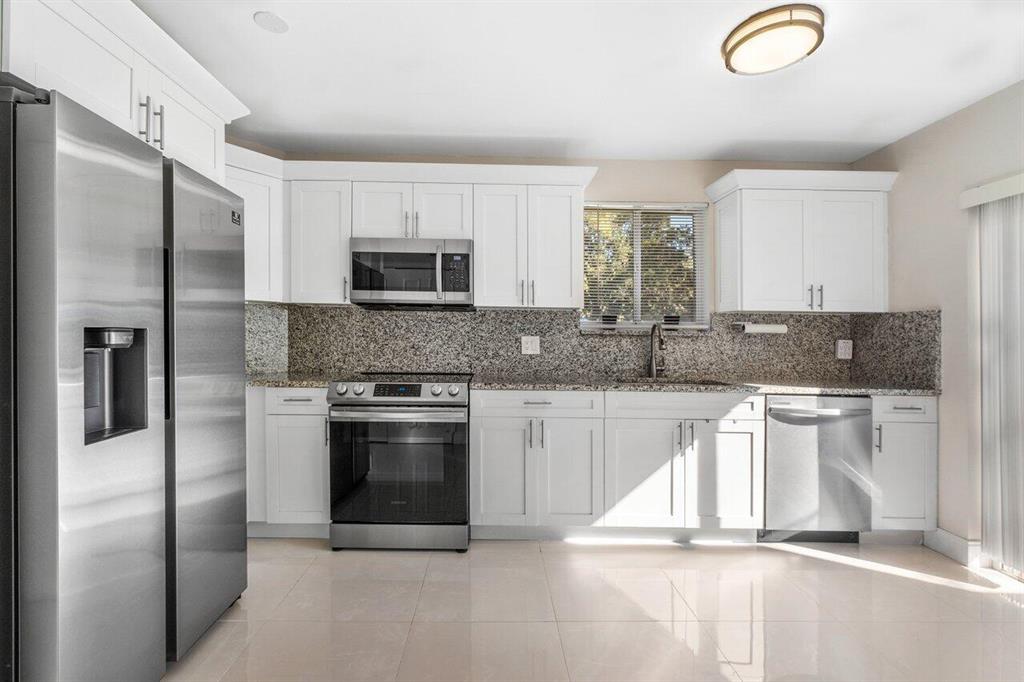 9769 Nickels Boulevard Unit: 604
