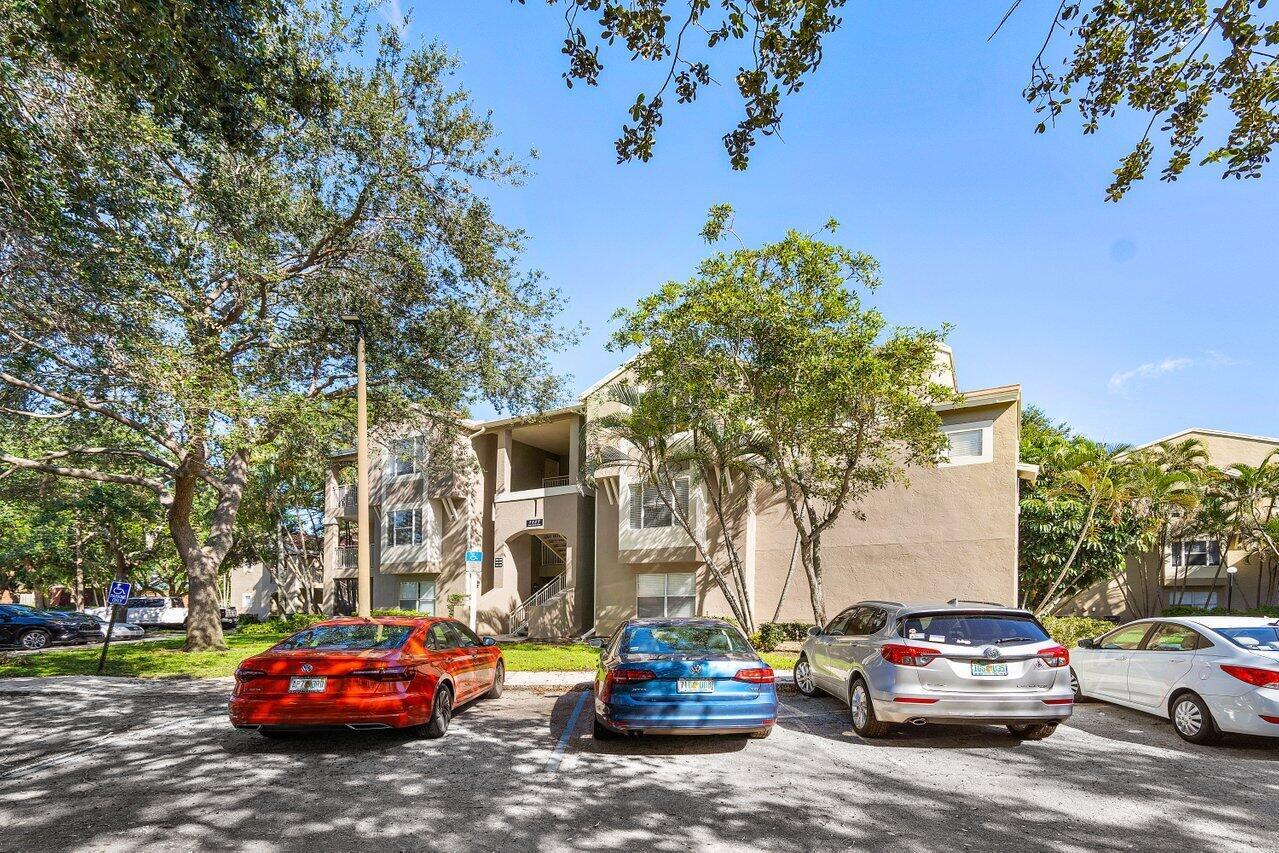 1825 Palm Cove Boulevard Unit: 7-306