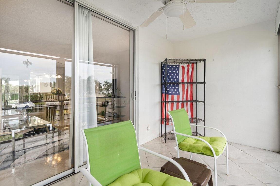 15 Willowbrook Lane Unit: 201