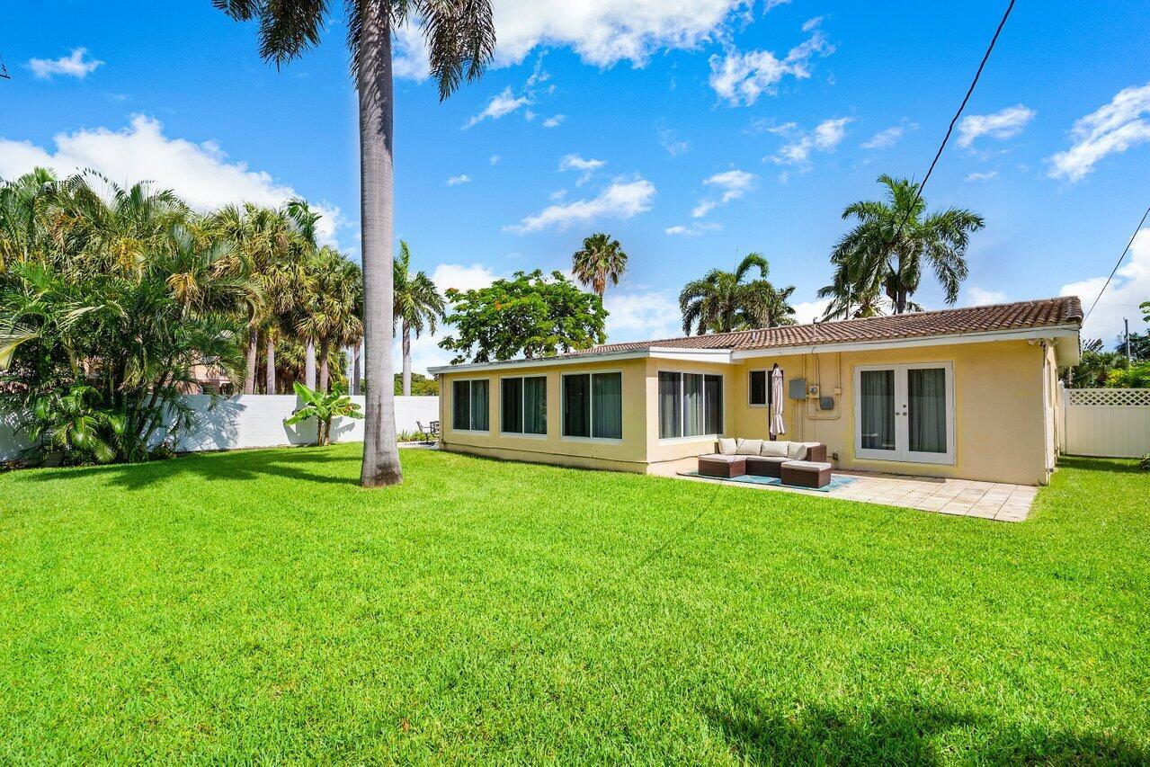 620 Las Palmas Park