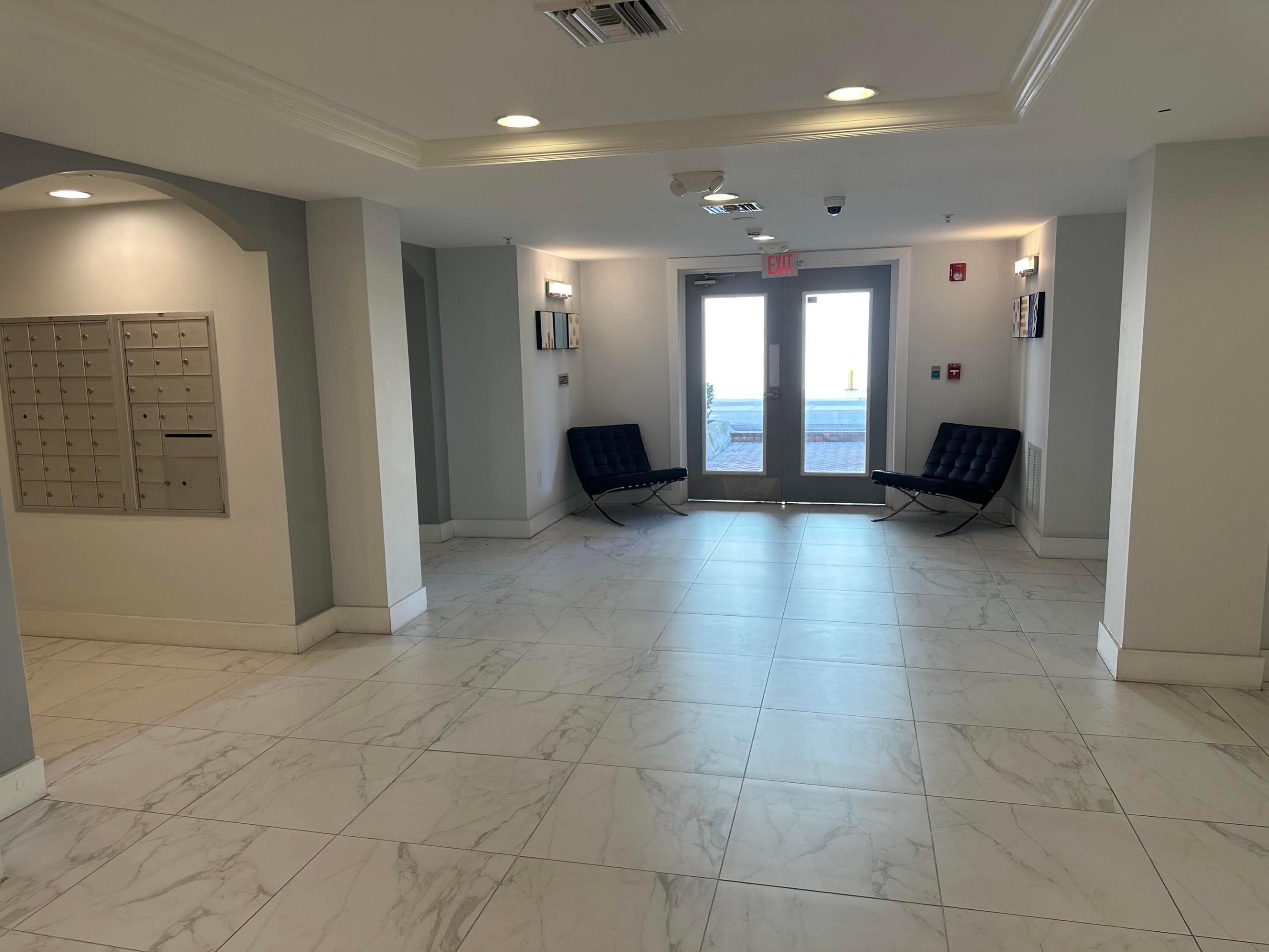 250 NE 3rd Avenue Unit: 1306