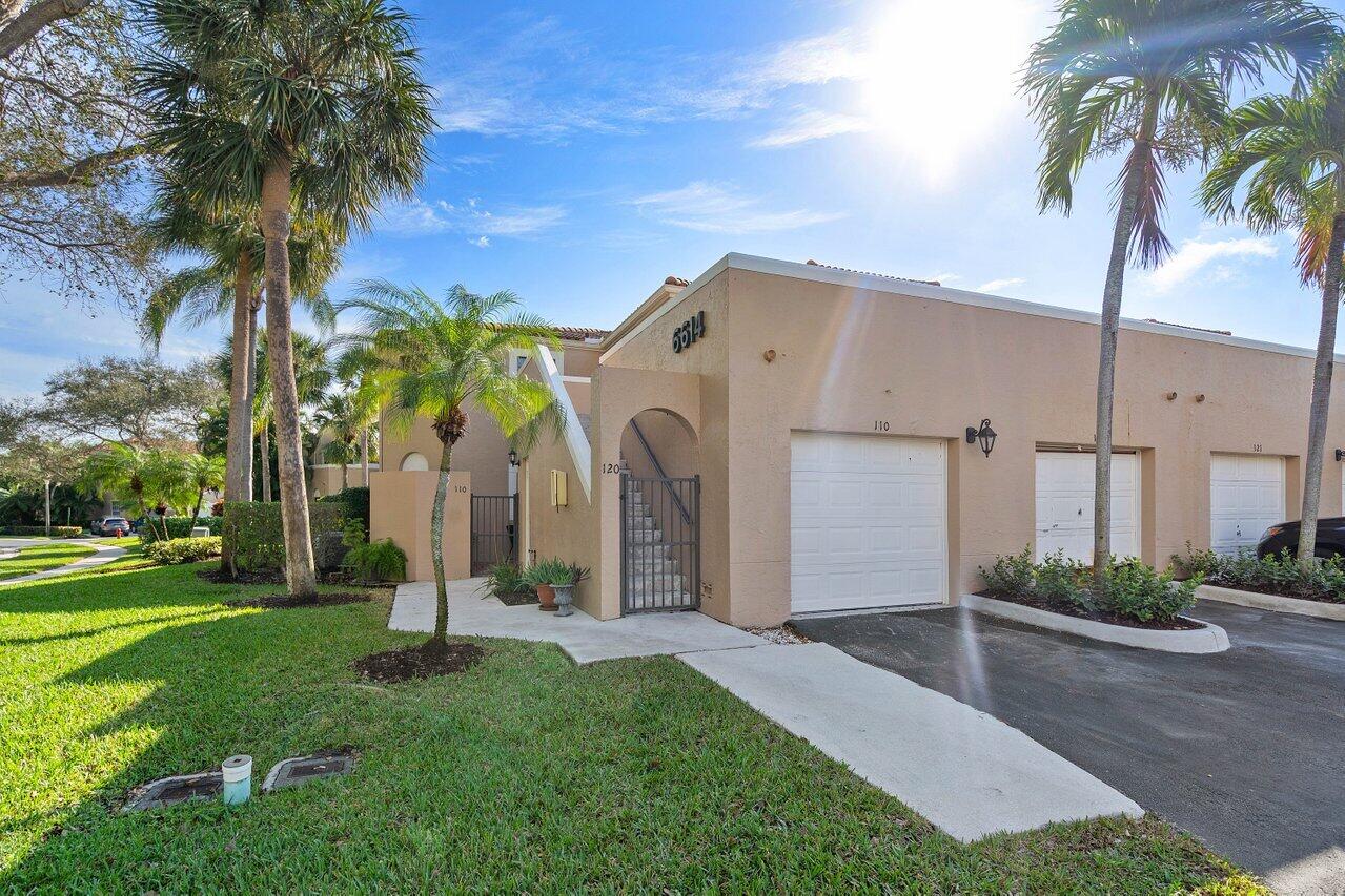 6614 Villa Sonrisa Drive Unit: 110