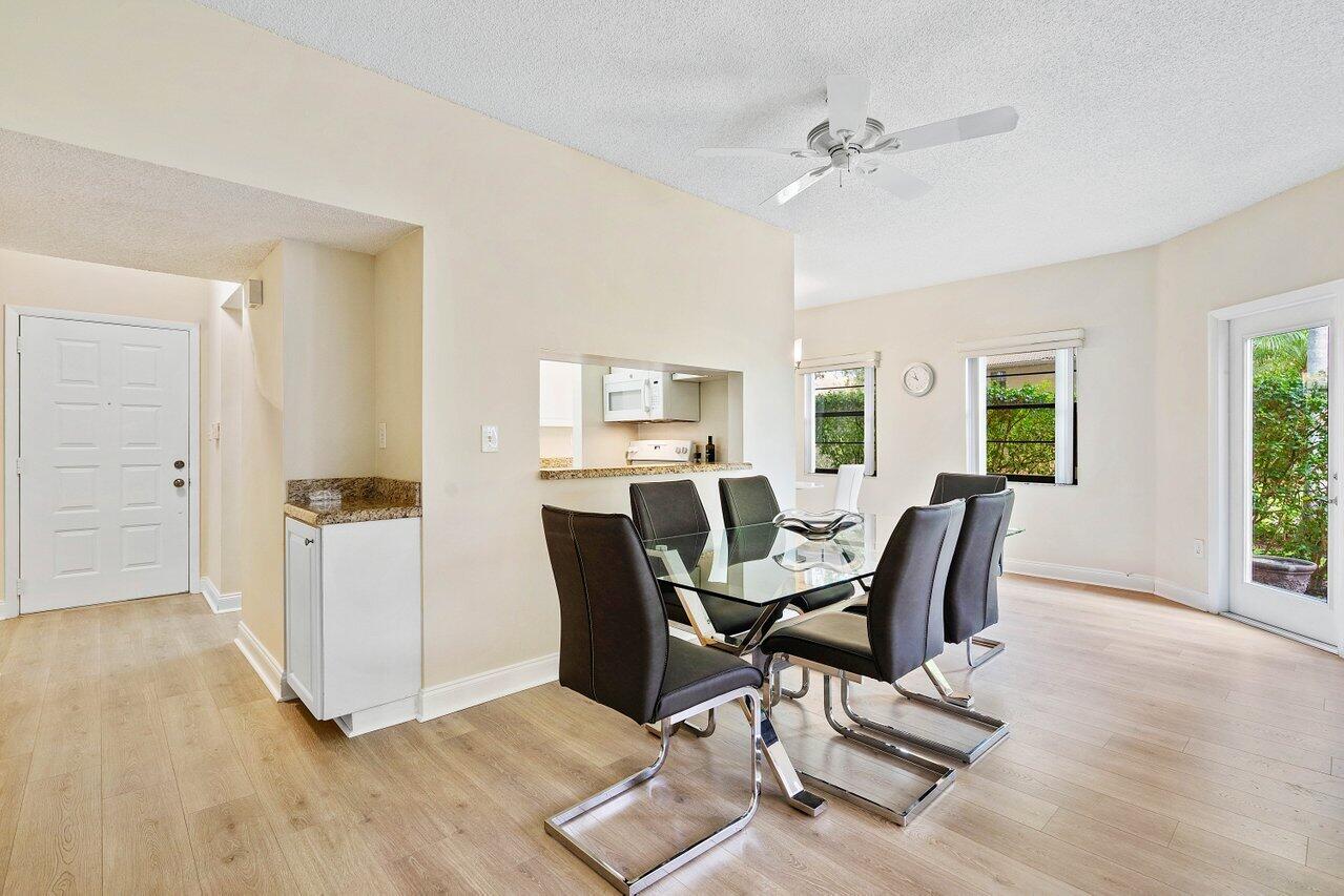 6614 Villa Sonrisa Drive Unit: 110