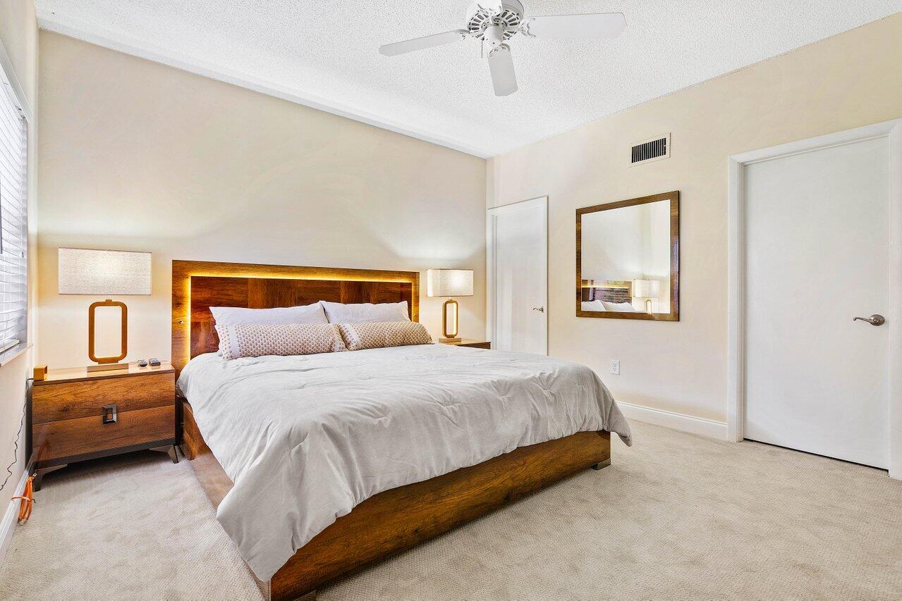 6614 Villa Sonrisa Drive Unit: 110