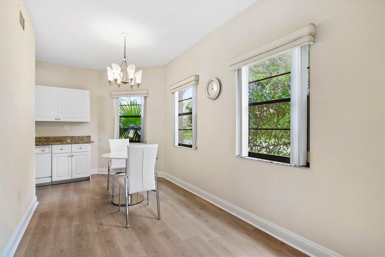 6614 Villa Sonrisa Drive Unit: 110