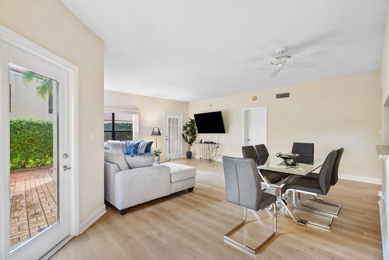 6614 Villa Sonrisa Drive Unit: 110