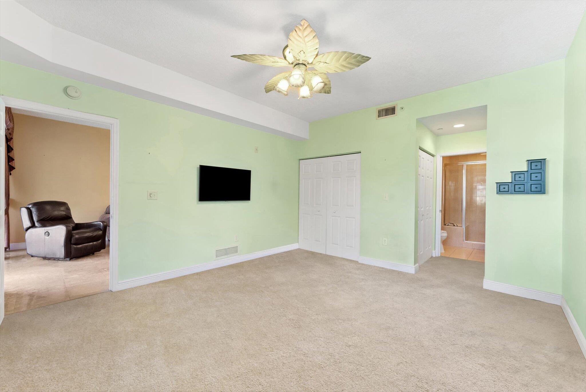 6717 Coral Lake Drive Unit: 6717