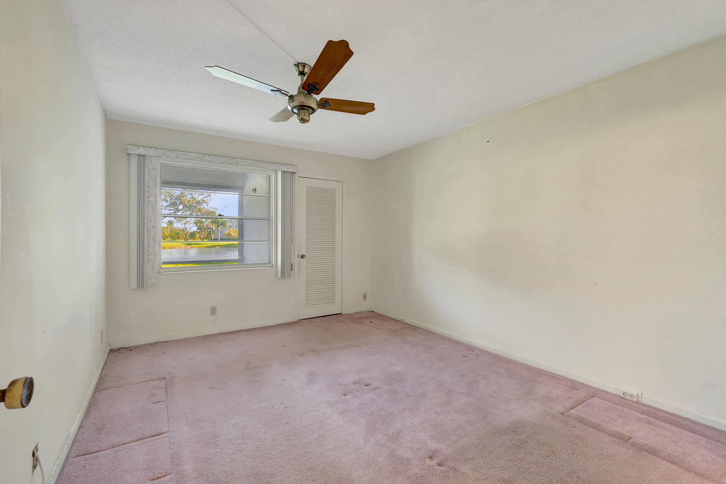 1045 Newcastle C