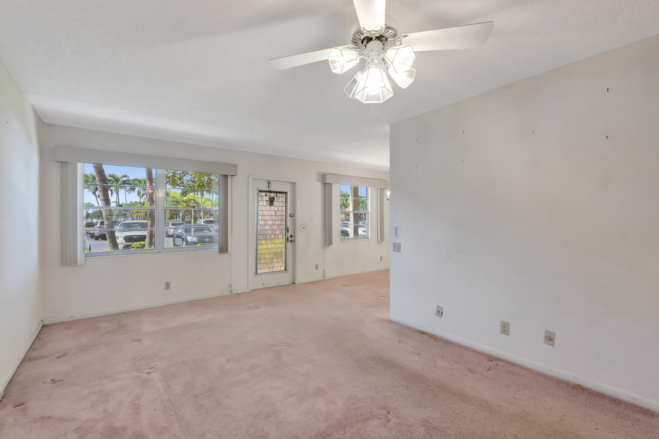 1045 Newcastle C