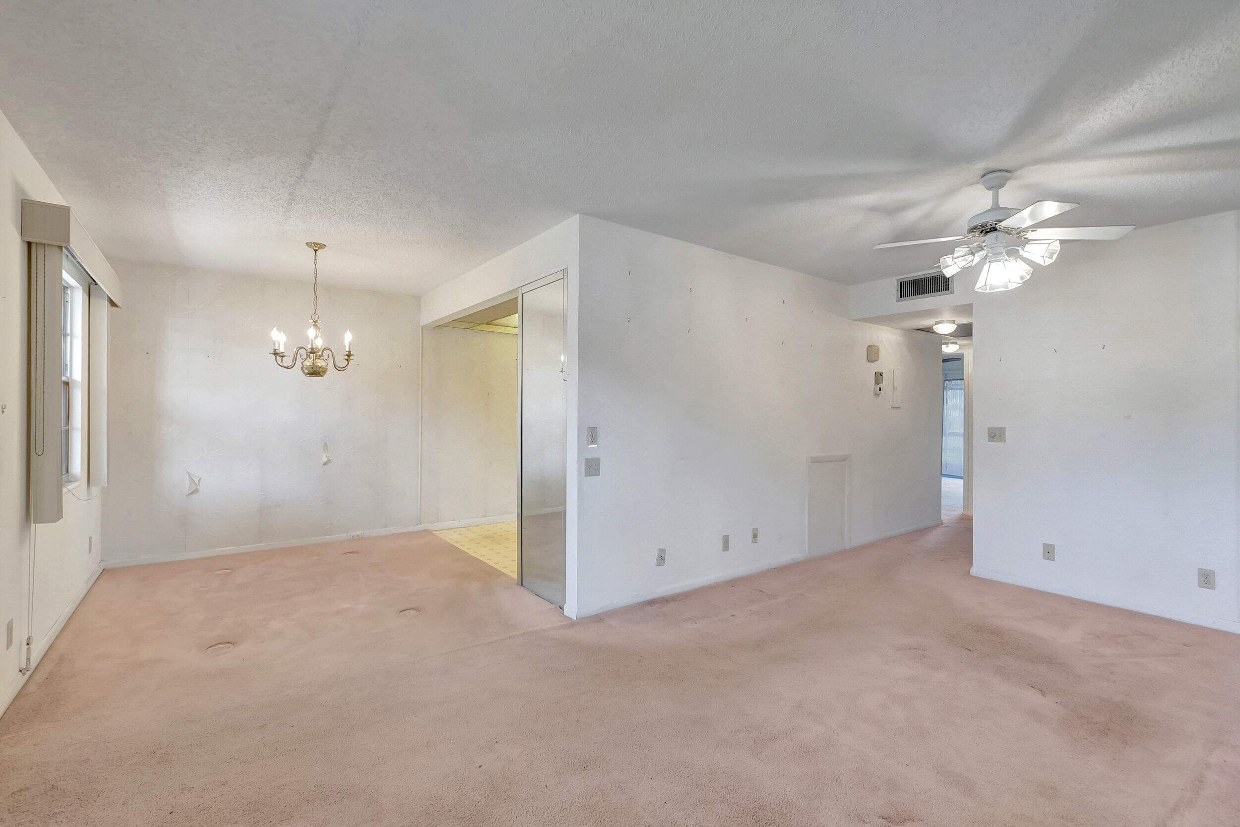 1045 Newcastle C