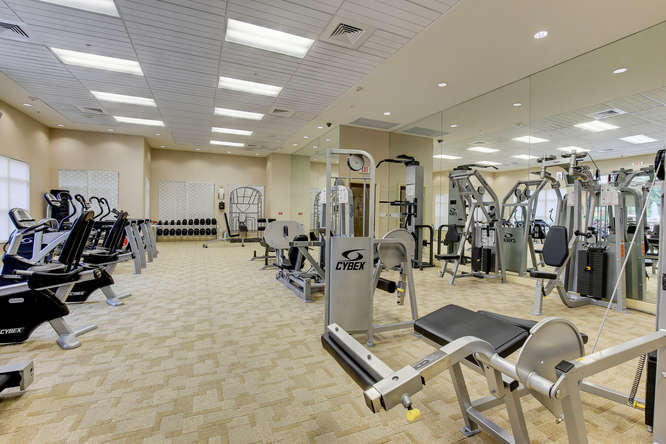 600 S Dixie Highway 503