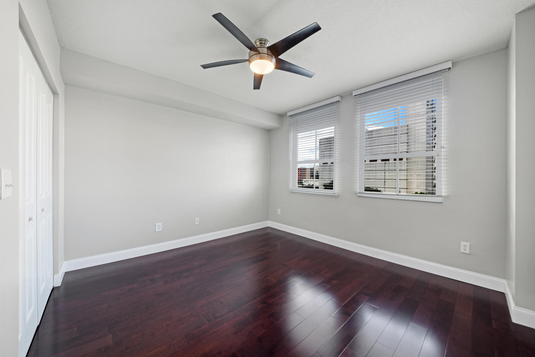 600 S Dixie Highway 503