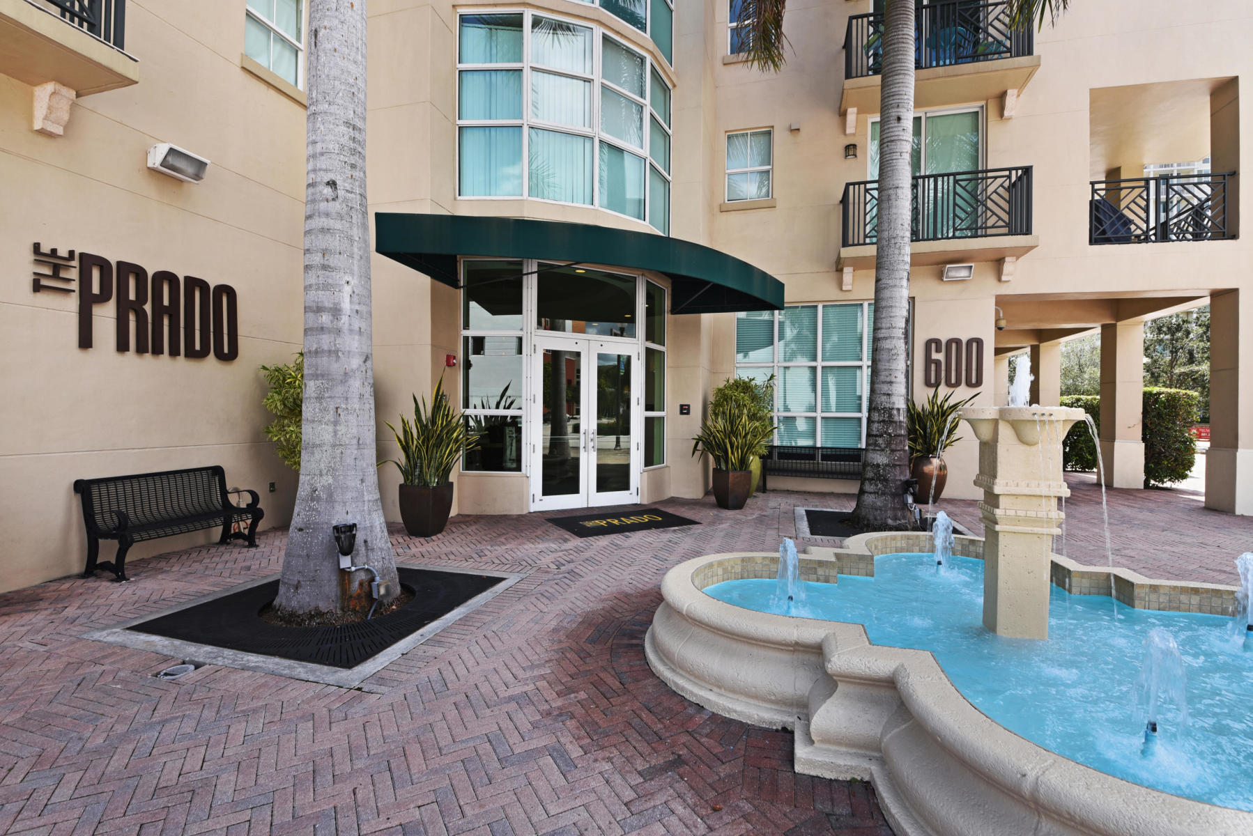 600 S Dixie Highway 503