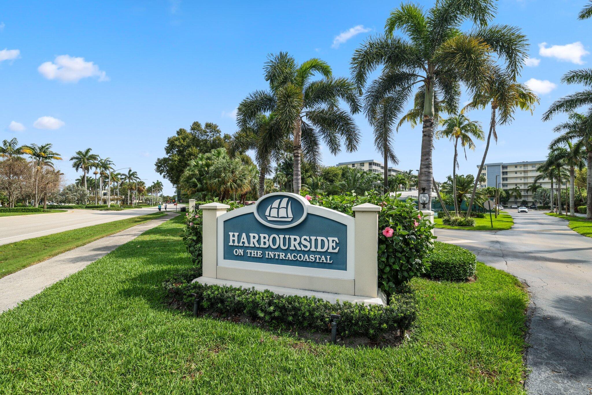 1 Harbourside Drive 4104