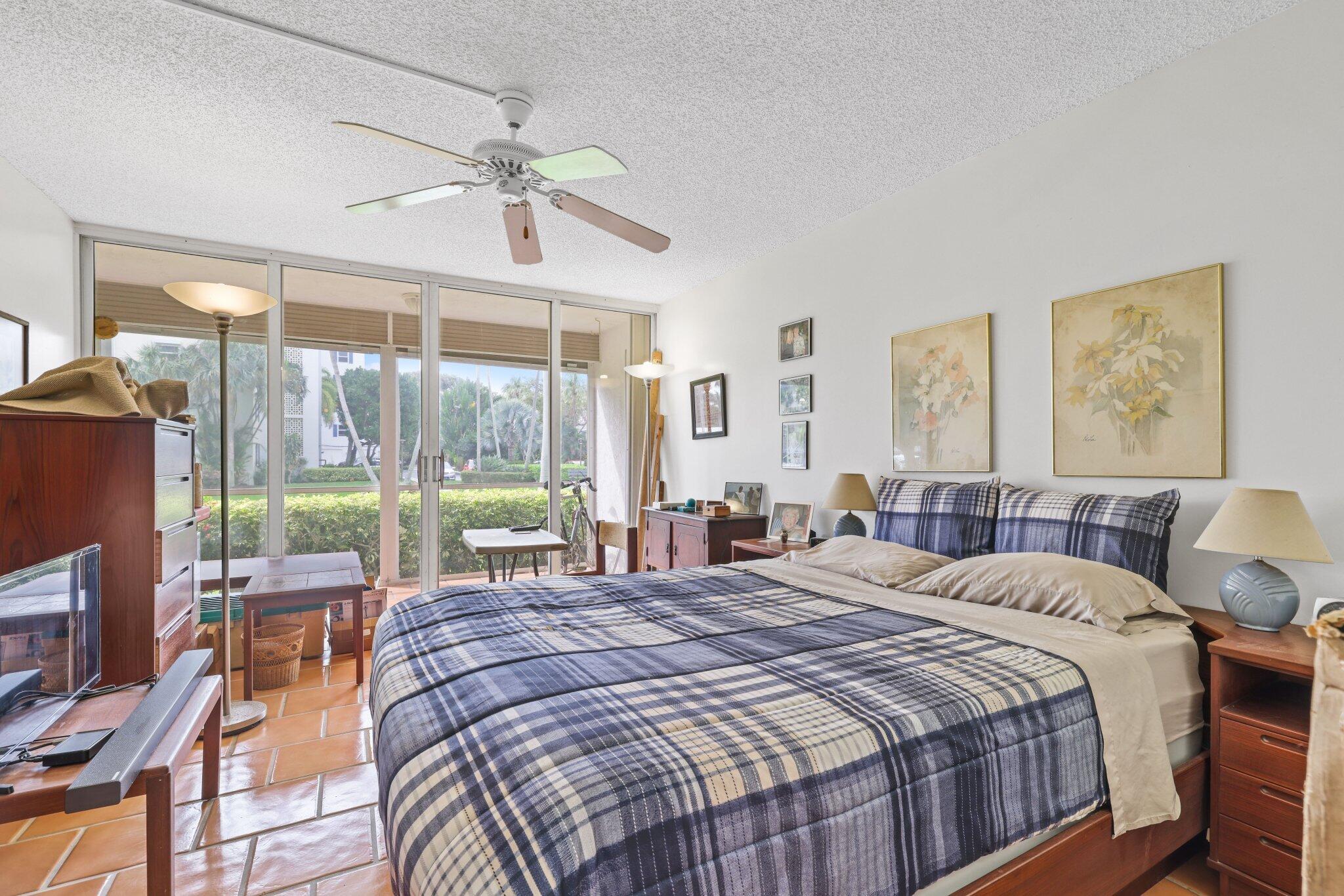 1 Harbourside Drive 4104