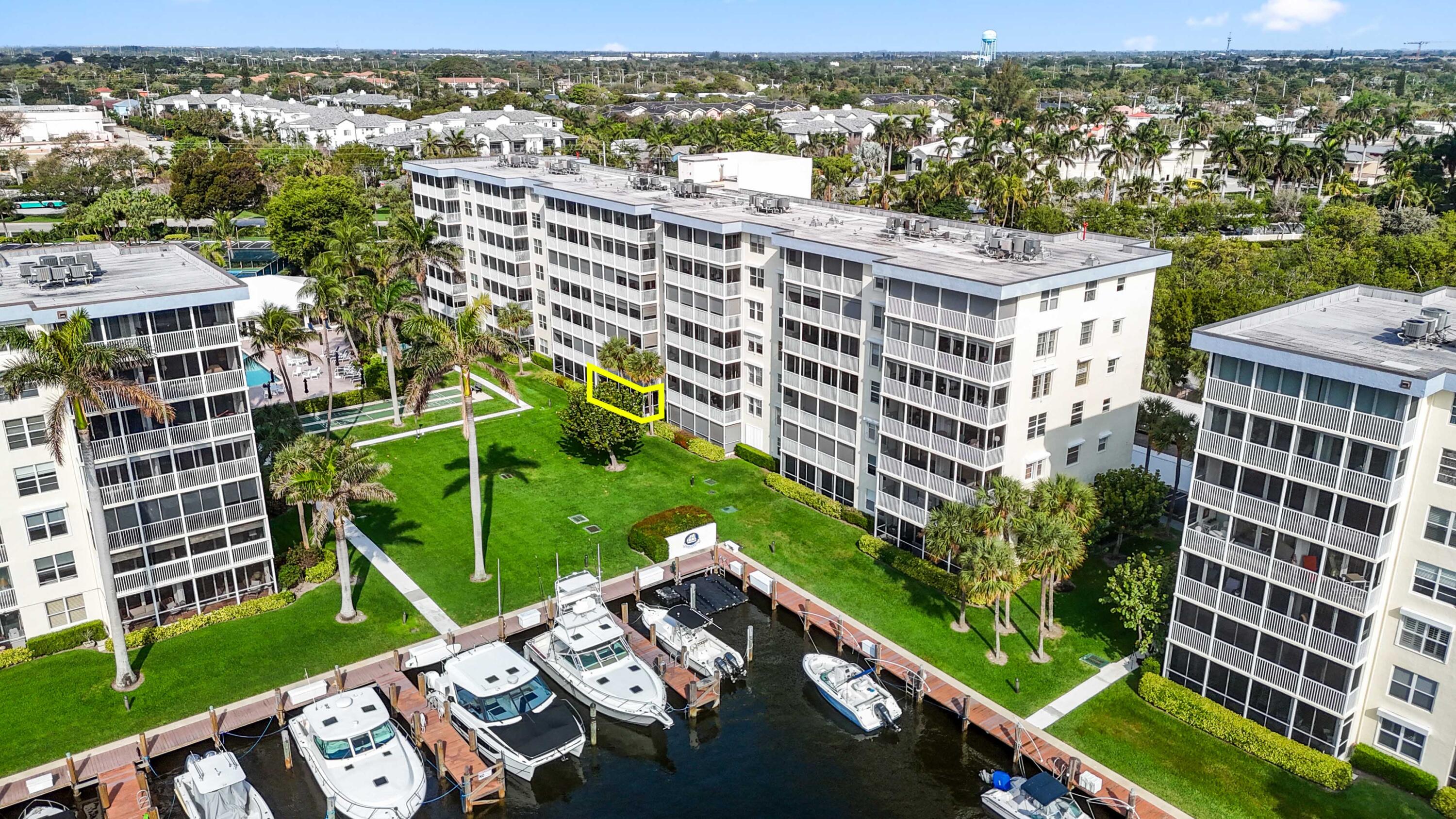 1 Harbourside Drive 4104