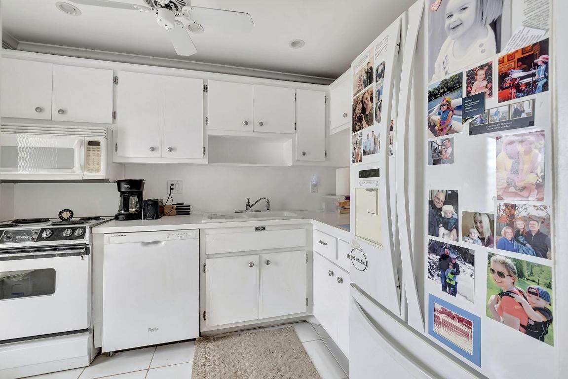 400 NE 20th Street D201