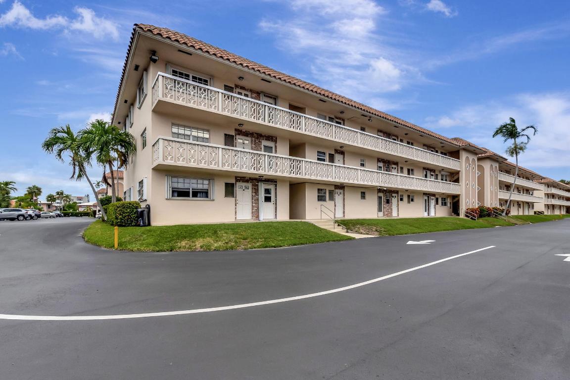 400 NE 20th Street D201