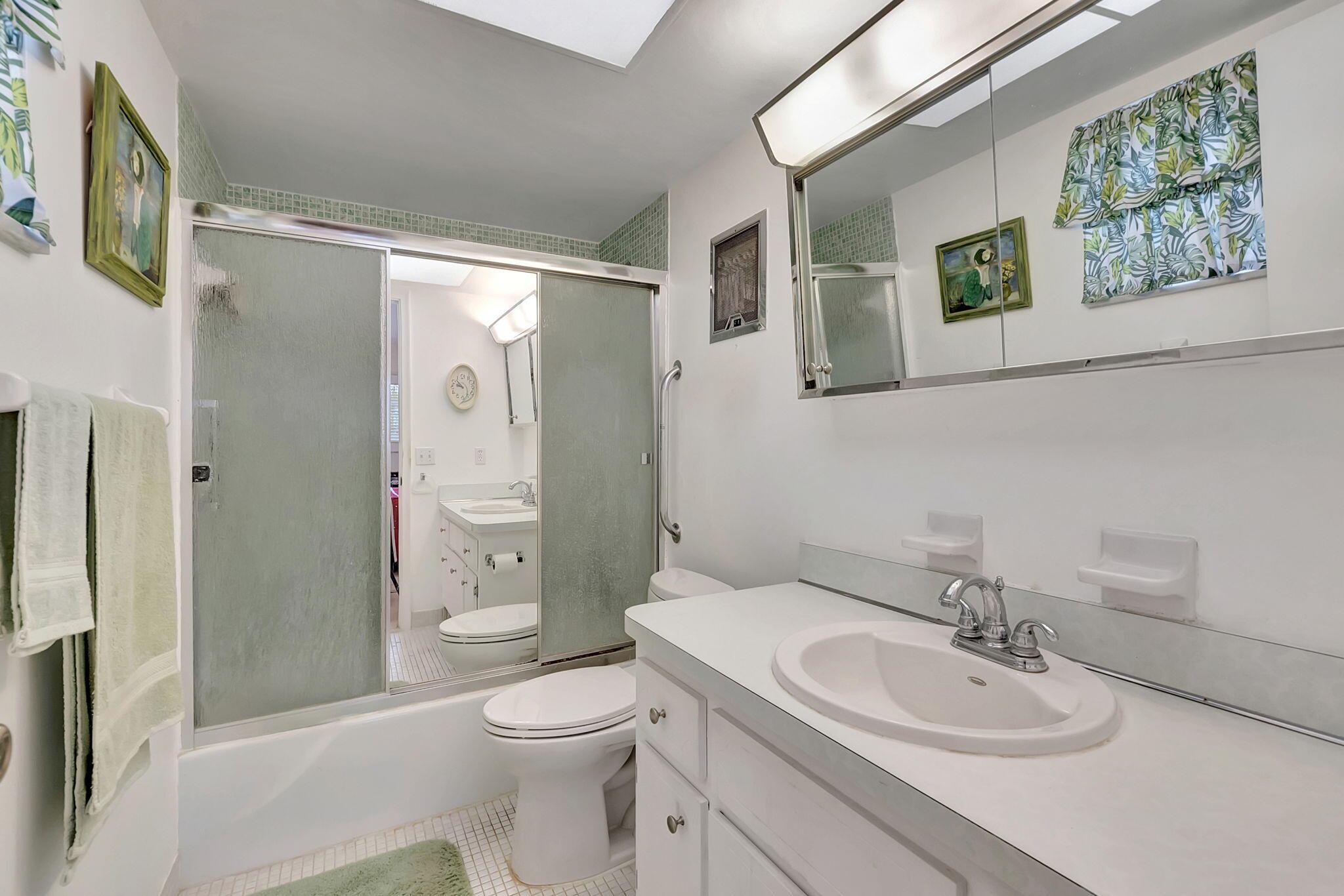 400 NE 20th Street D201