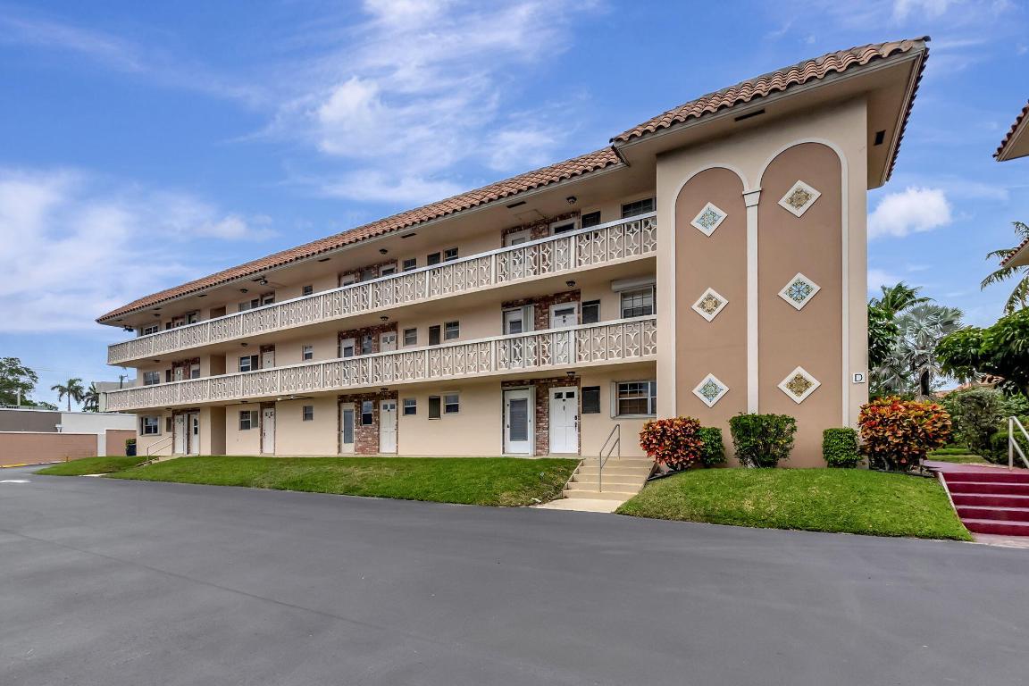 400 NE 20th Street D201