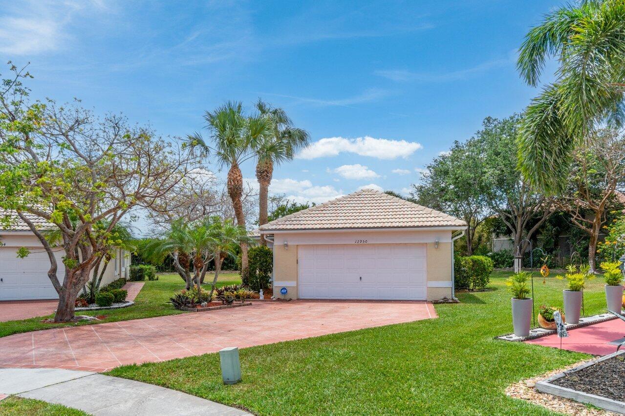 12950 Hampton Lakes Circle