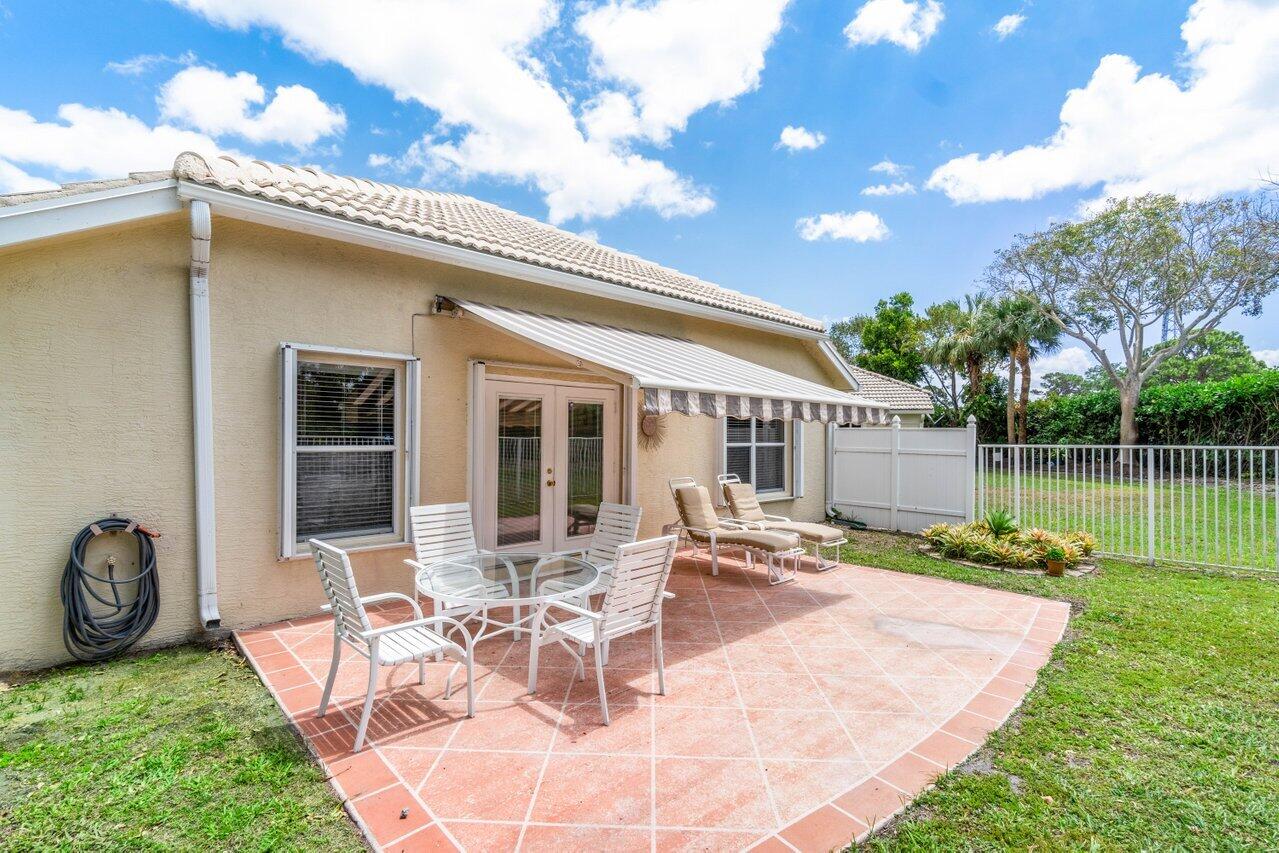 12950 Hampton Lakes Circle