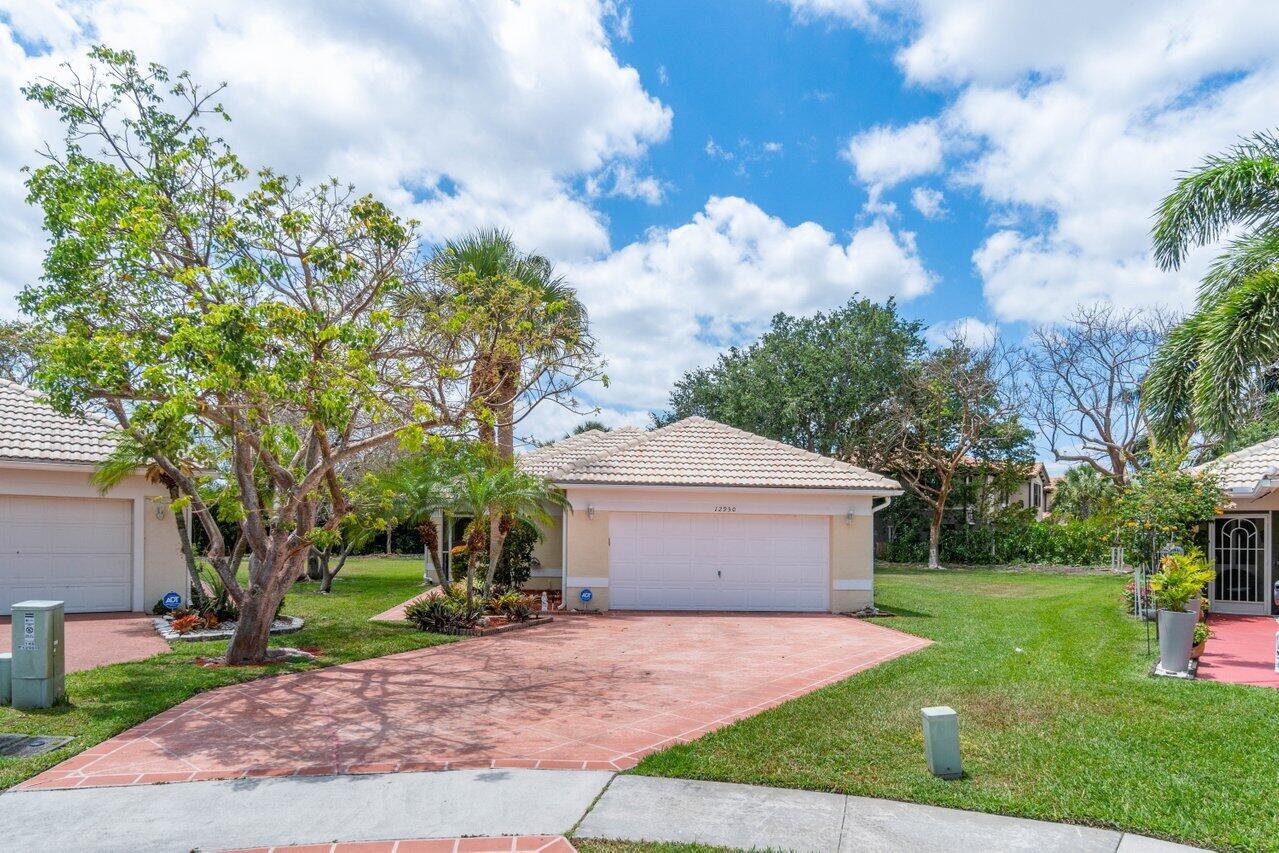 12950 Hampton Lakes Circle