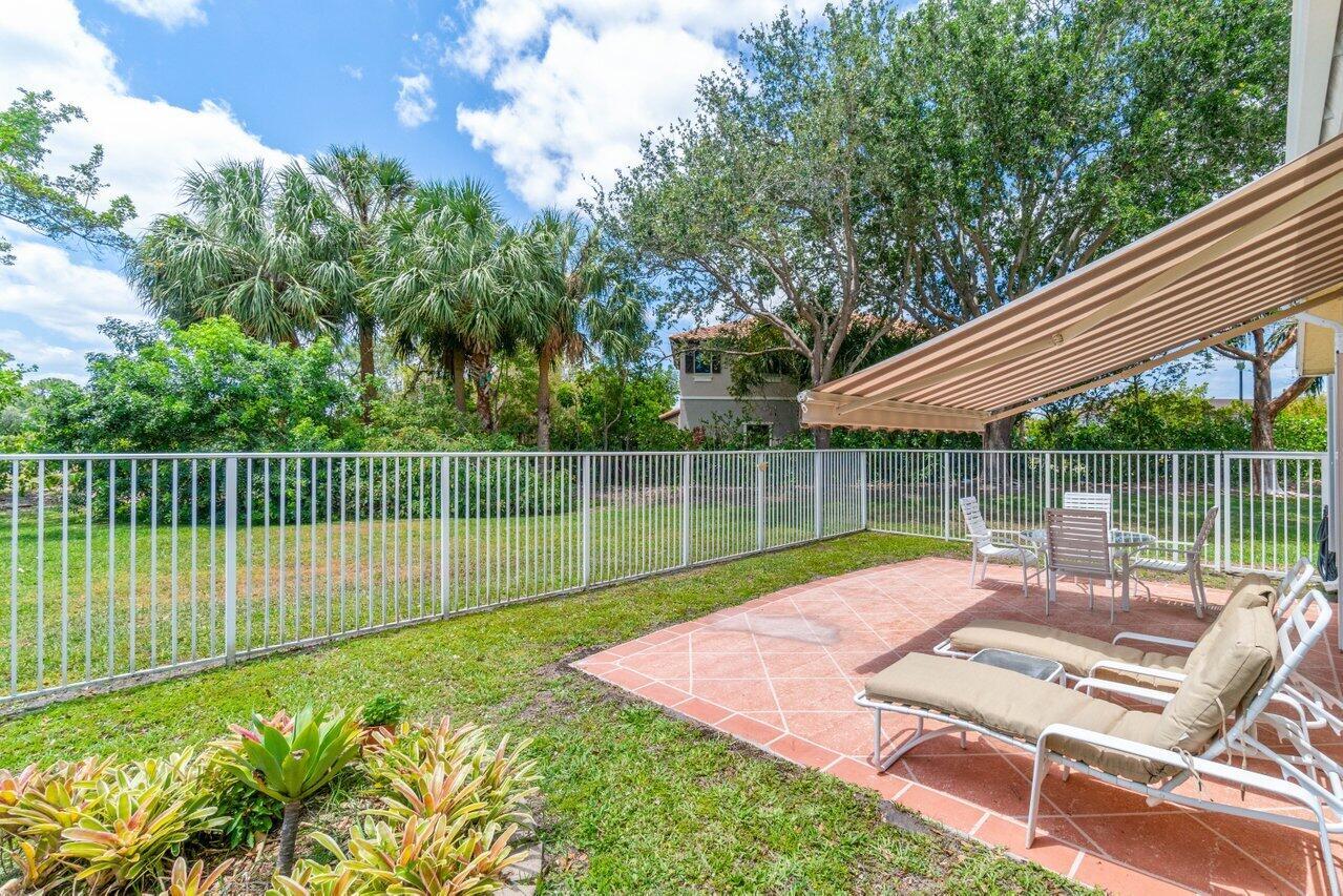 12950 Hampton Lakes Circle