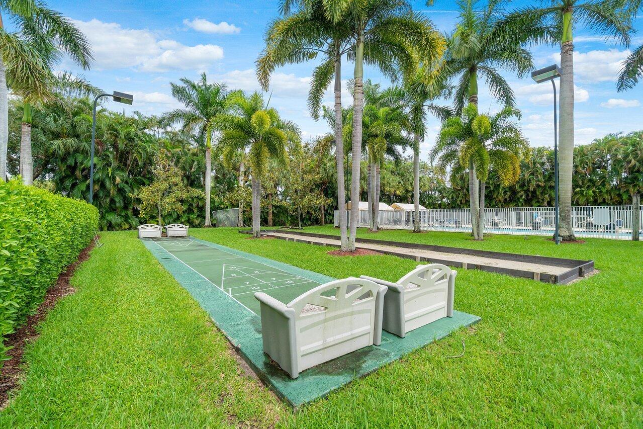 12950 Hampton Lakes Circle