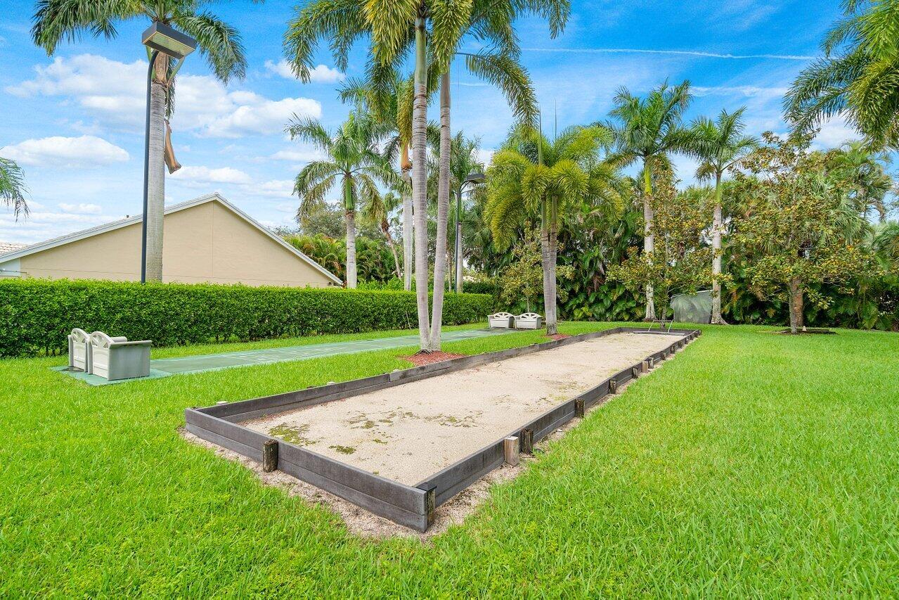 12950 Hampton Lakes Circle