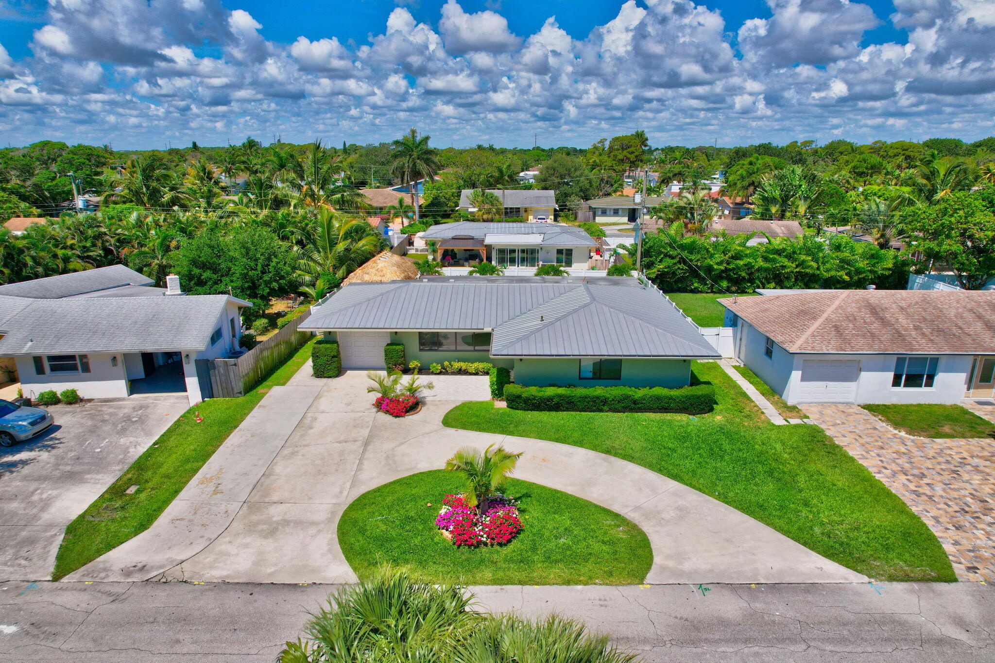 2819 SW 4th Street