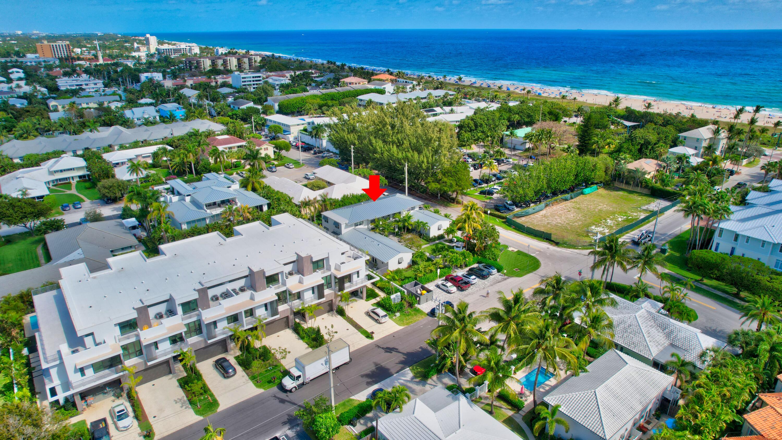 1025 Casuarina Road 7