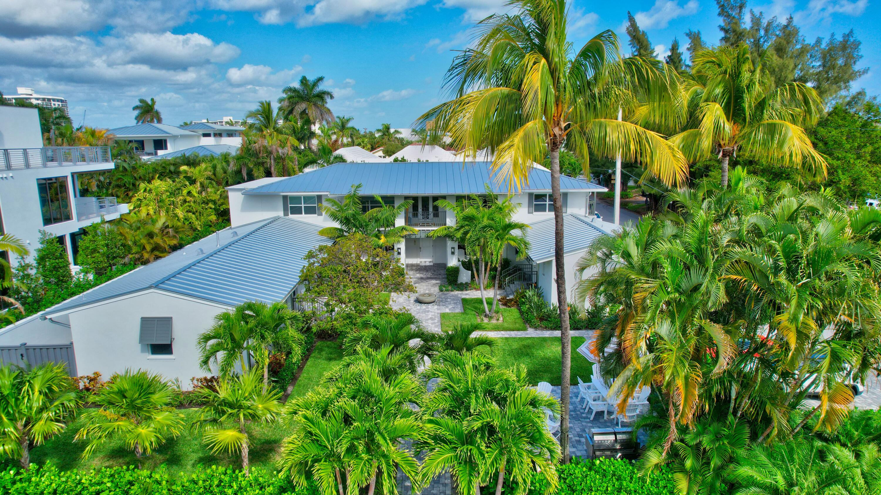 1025 Casuarina Road 7