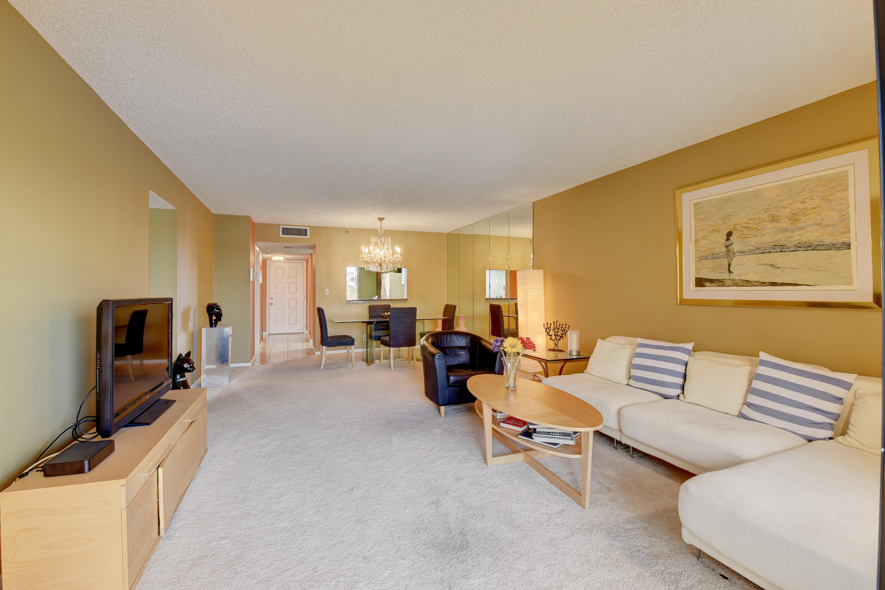 14425 Strathmore Lane 608