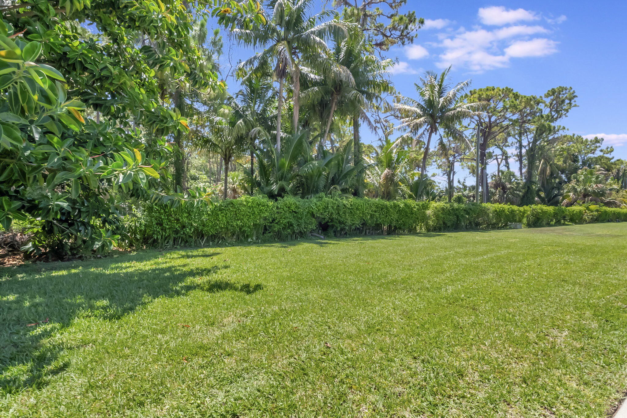 14540 Canalview Drive W A