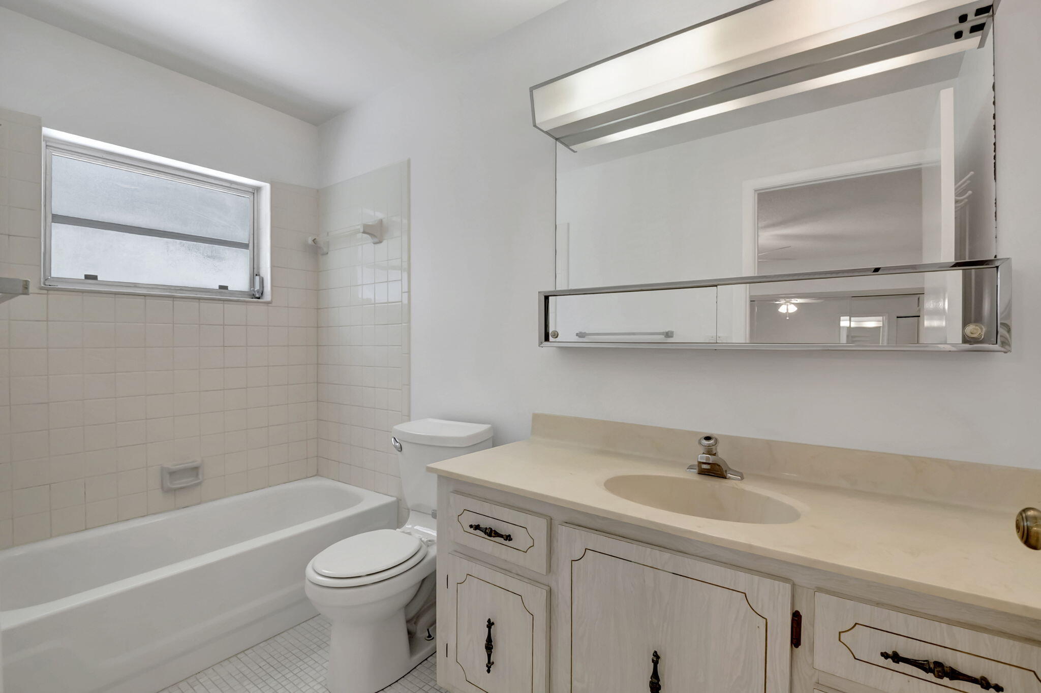 14540 Canalview Drive W A