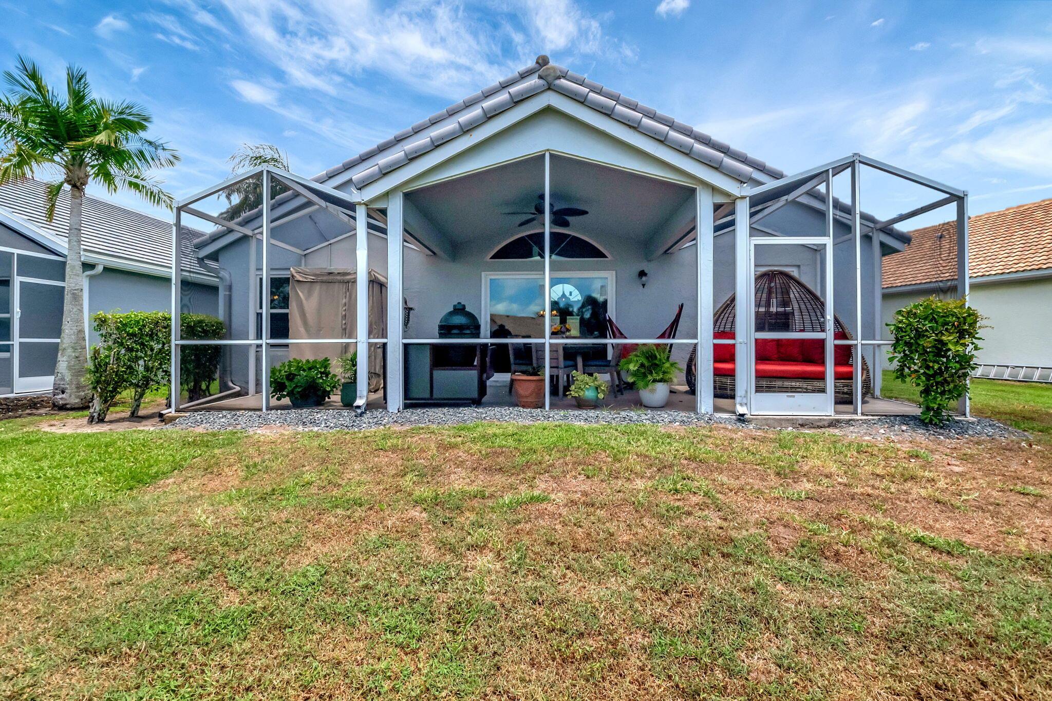 7528 Stirling Bridge Boulevard N