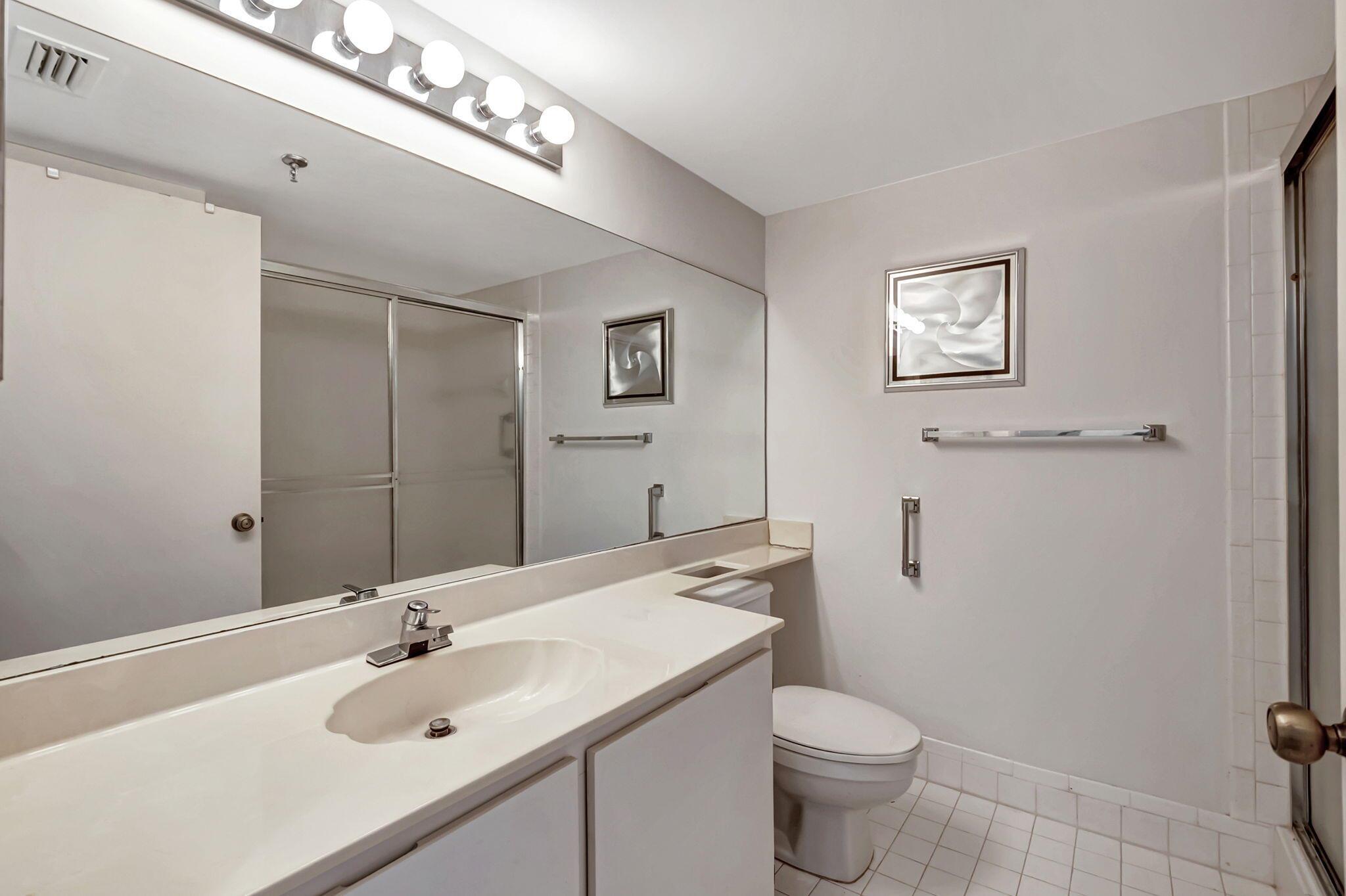 7380 S Oriole Boulevard 801