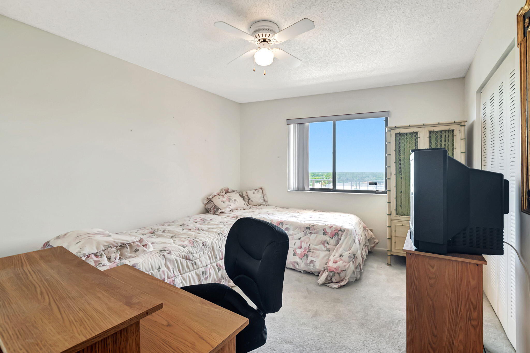 7380 S Oriole Boulevard 801