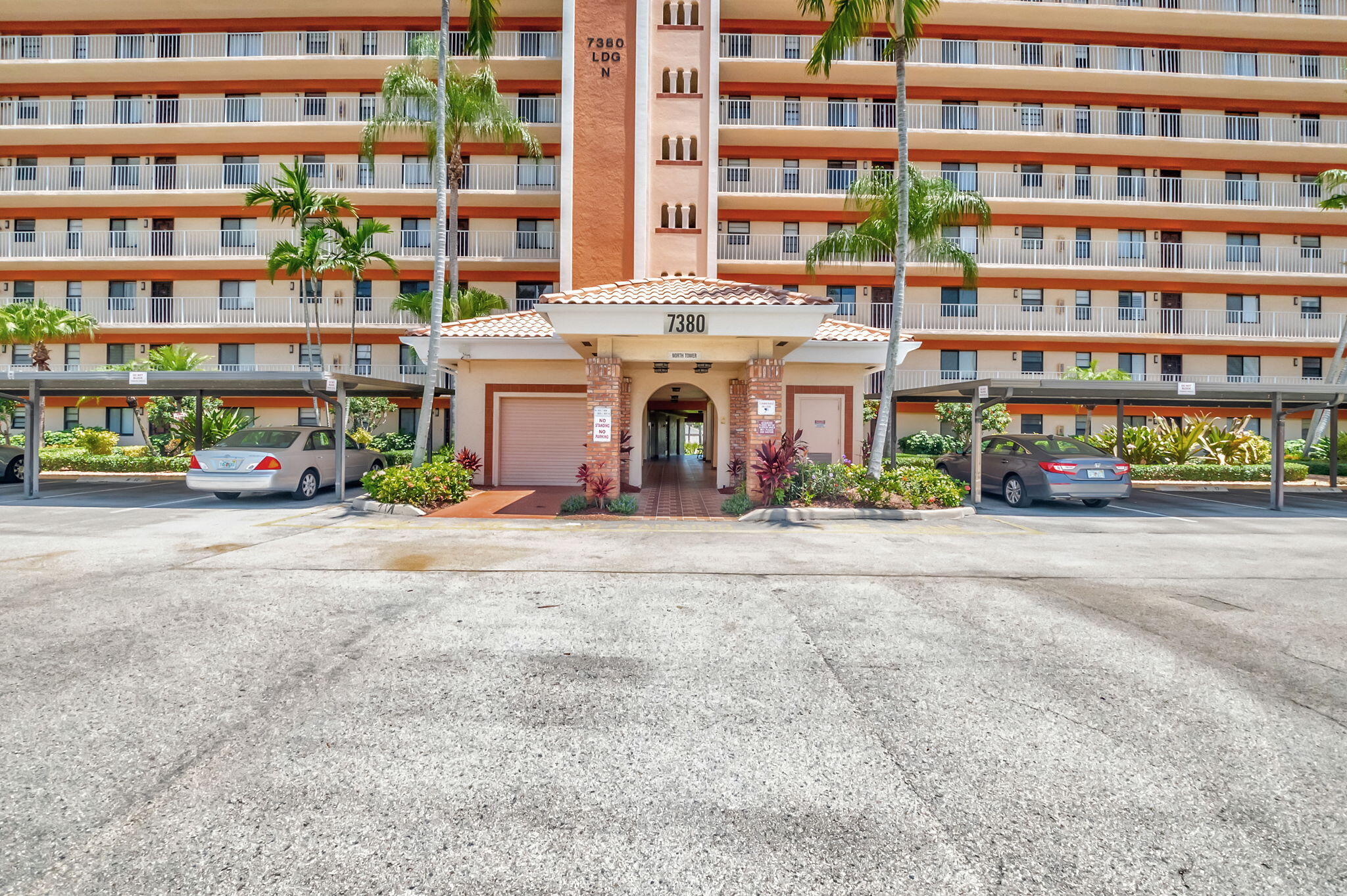 7380 S Oriole Boulevard 801