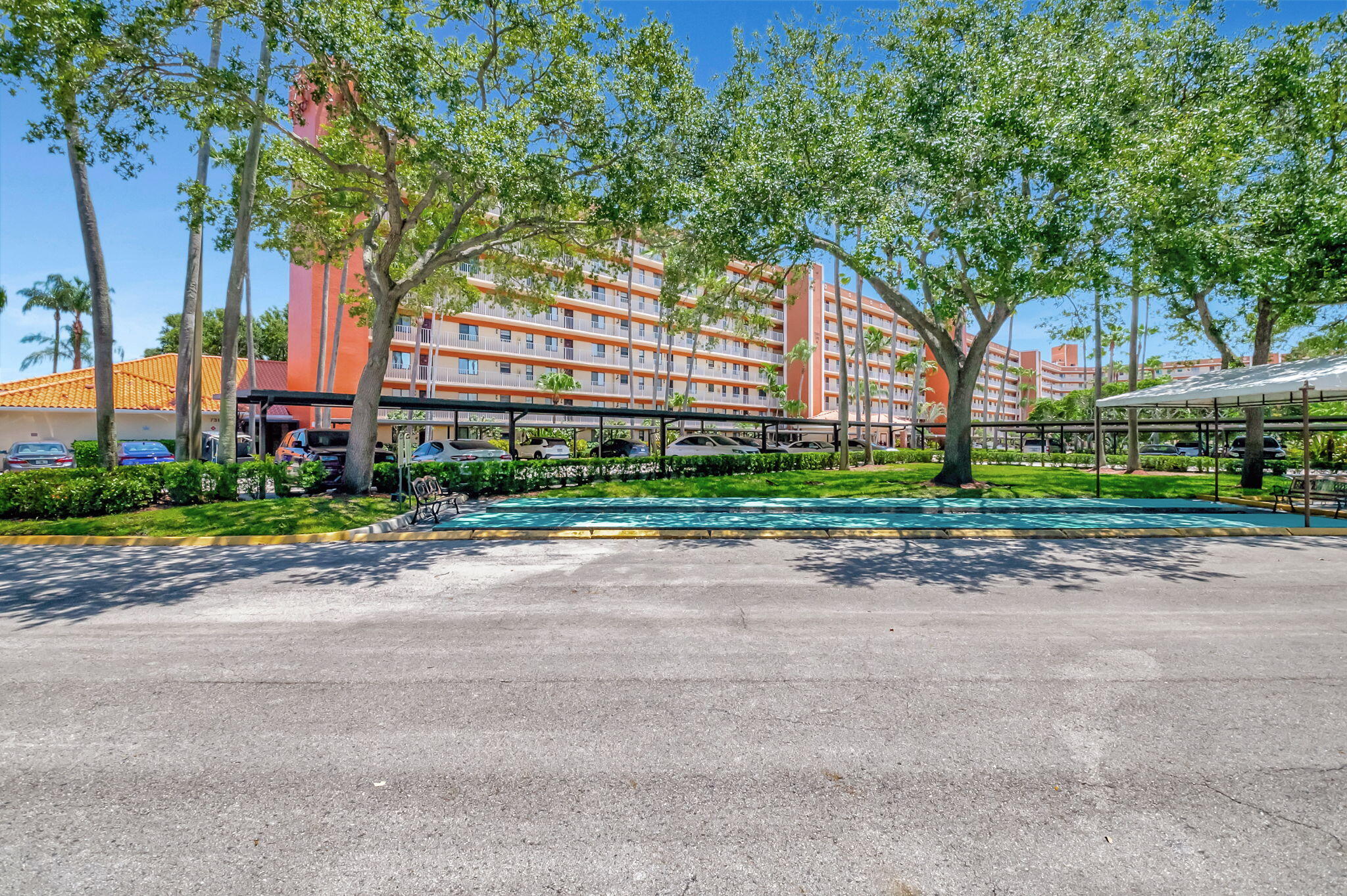 7380 S Oriole Boulevard 801