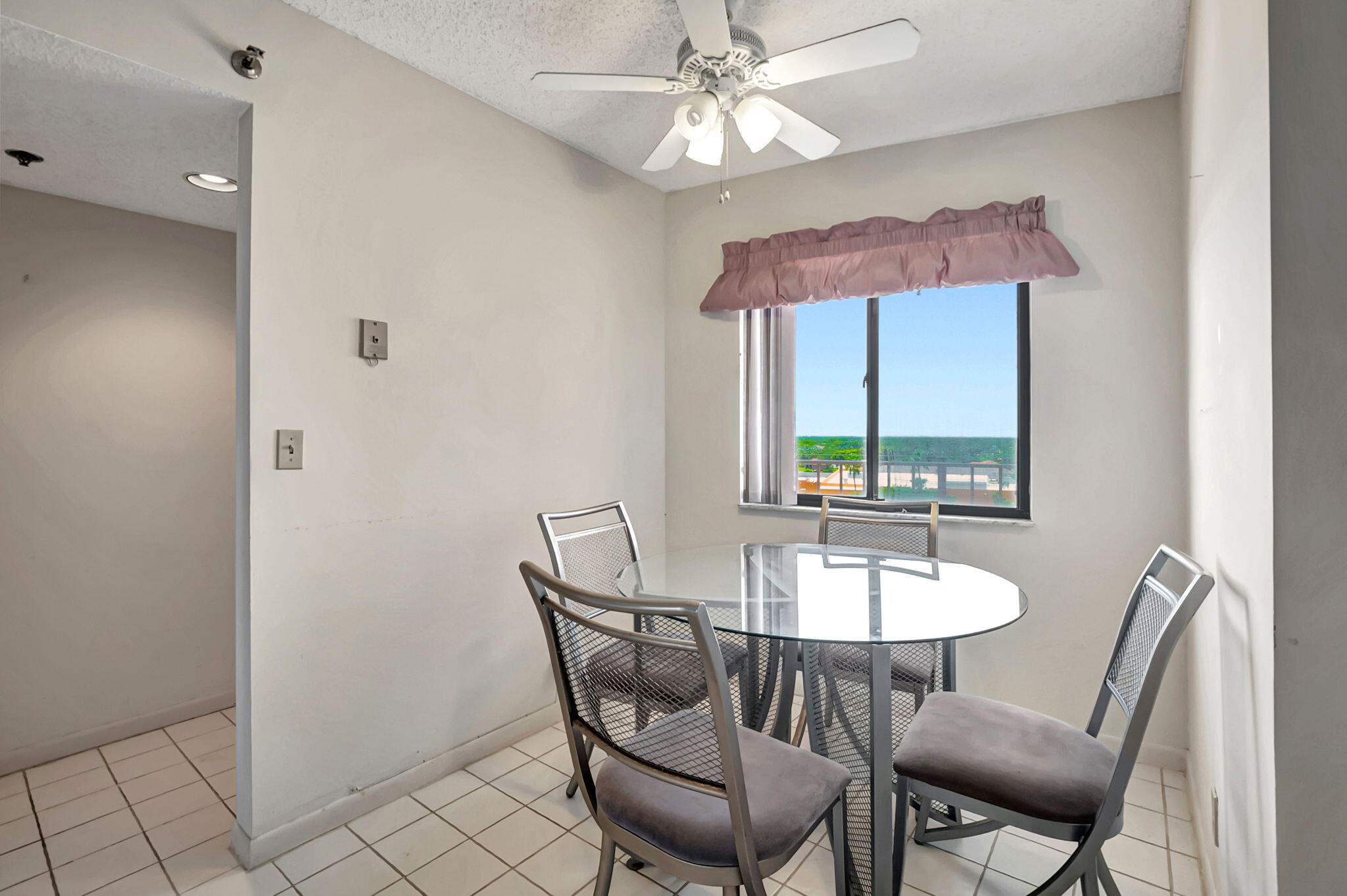 7380 S Oriole Boulevard 801