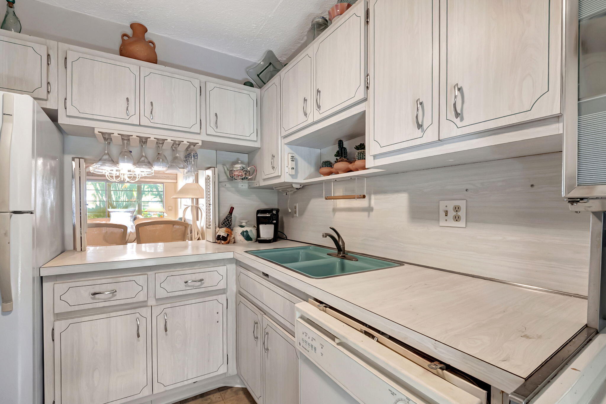 400 NE 20th Street B106